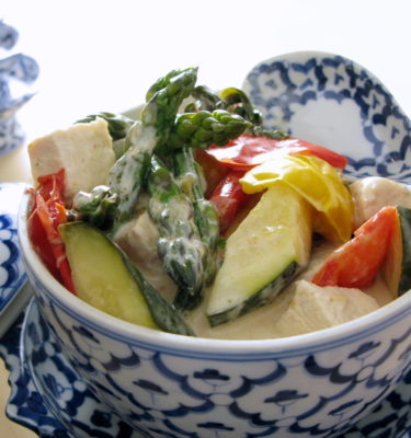 Thai Chicken & Vegetables with Coconut Basil Sauce