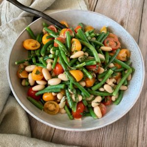 Green Bean and Tomato Salad with Cannelini Beans