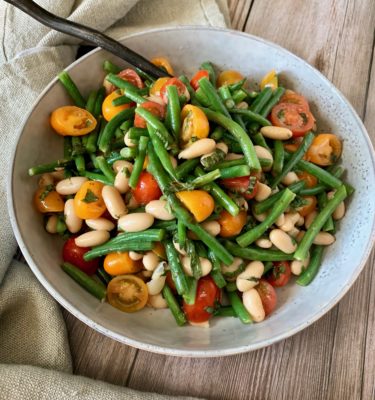 Green Bean and Tomato Salad with Cannelini Beans