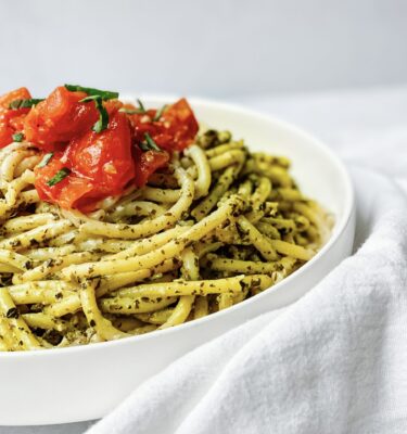 Spaghetti with Fresh Pesto and Roasted Tomatoes